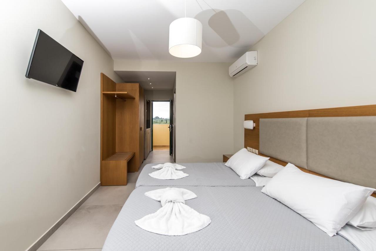 Koukla Mare Bed & Breakfast Lithakia  Bagian luar foto