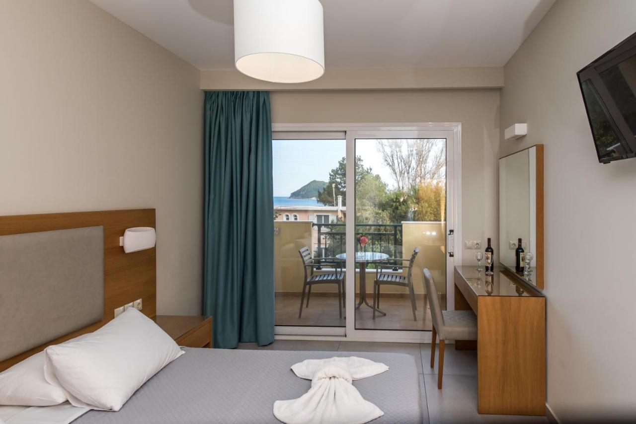 Koukla Mare Bed & Breakfast Lithakia  Bagian luar foto