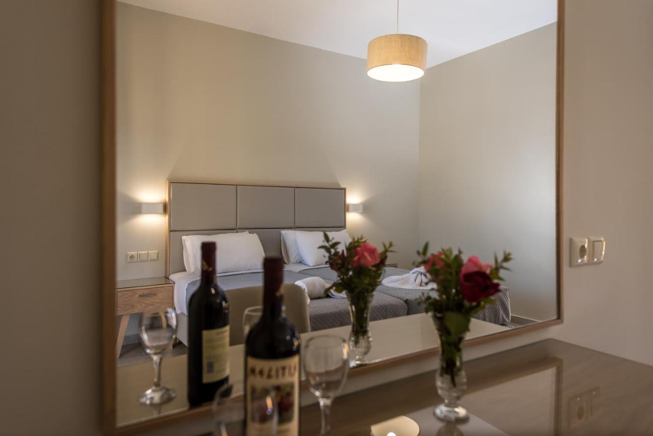 Koukla Mare Bed & Breakfast Lithakia  Bagian luar foto