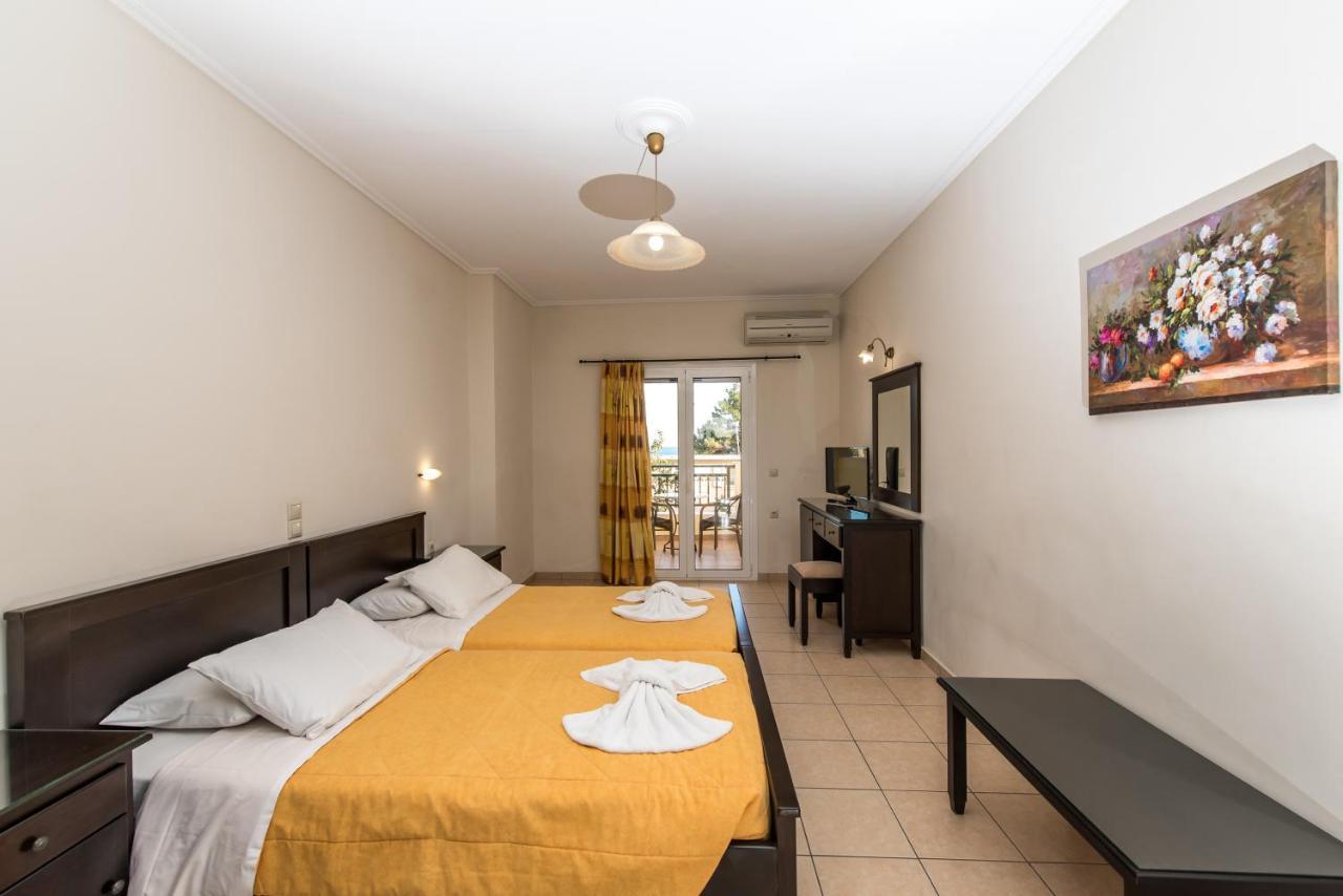 Koukla Mare Bed & Breakfast Lithakia  Bagian luar foto