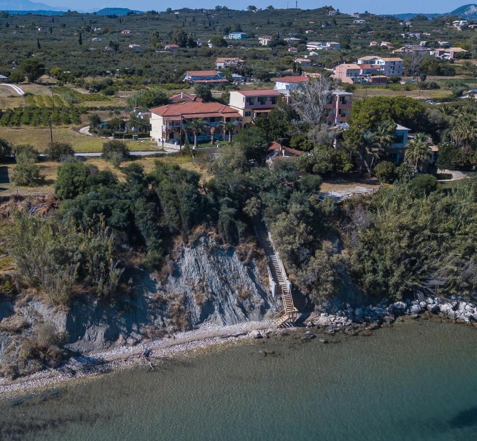Koukla Mare Bed & Breakfast Lithakia  Bagian luar foto